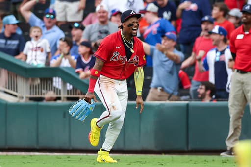 Braves star Ronald Acuña Jr. stuns Yankees with incredible throw in Atlanta’s win