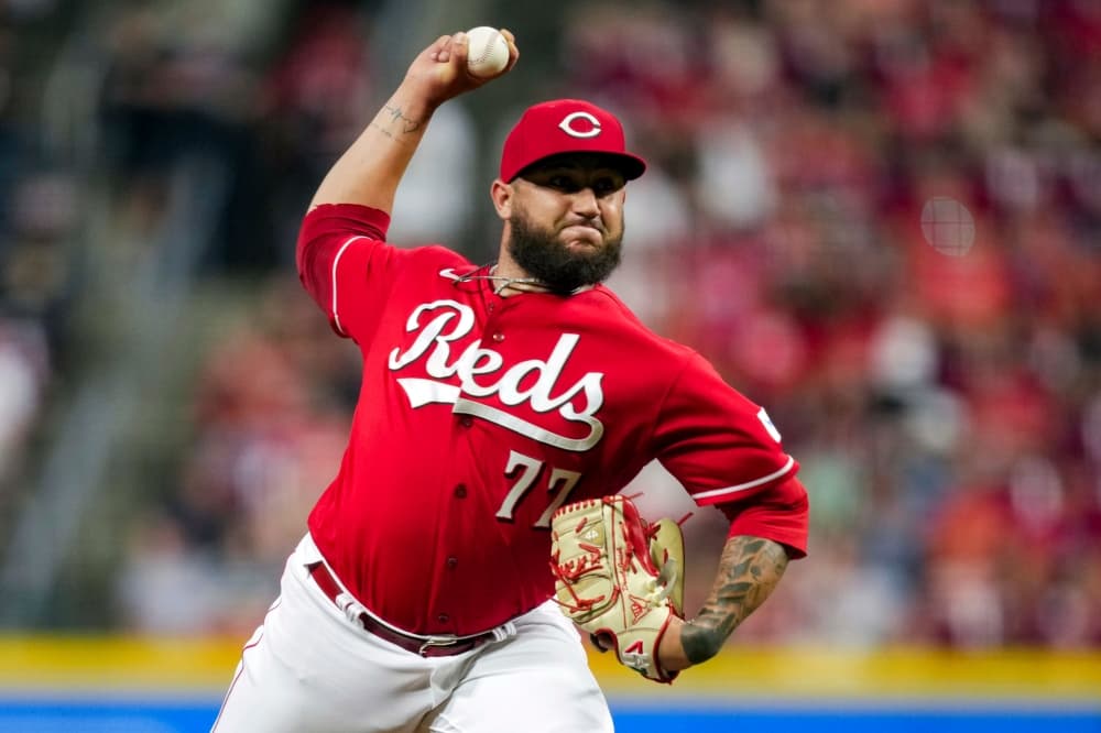Twins claim reliever Daniel Duarte off waivers from Rangers