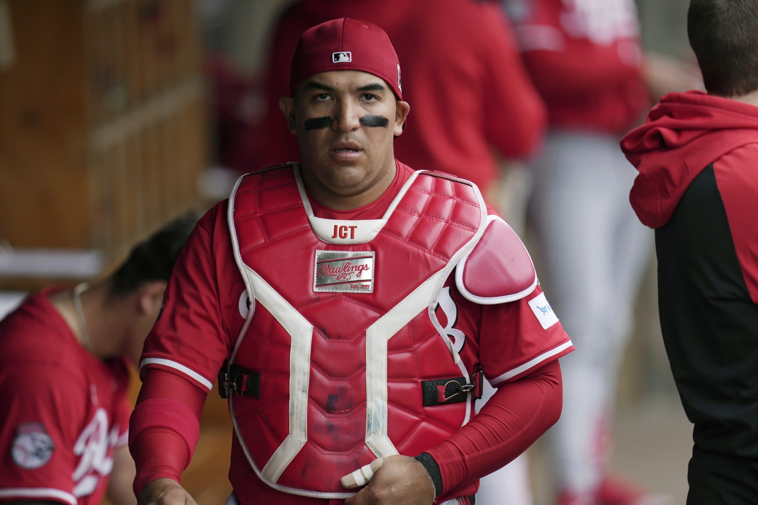 Reds and newly acquired catcher Jose Trevino agree to 3-year contract worth $14,925,000