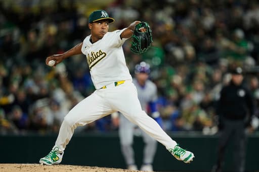 Athletics pitcher José Leclerc undergoes successful shoulder surgery