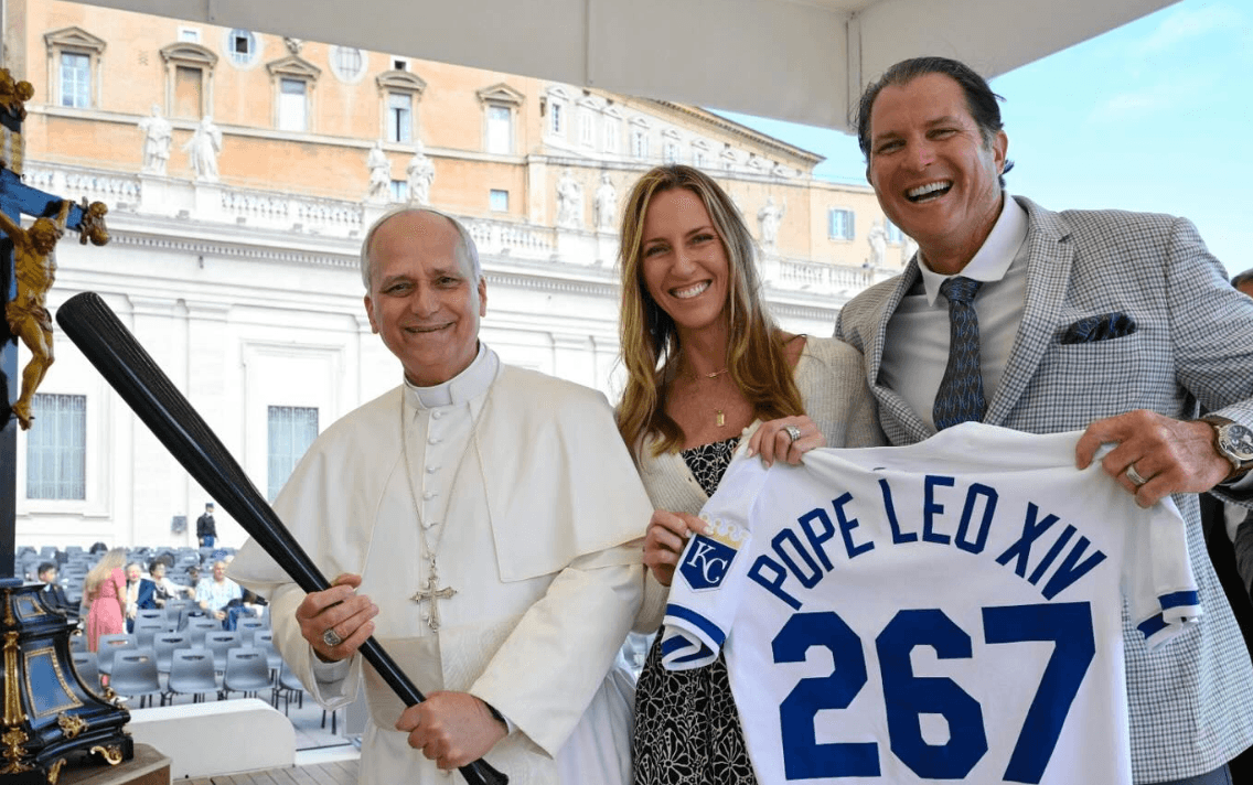 Former Royals Star Mike Sweeney Presents Special Jersey to Pope Leo XIV