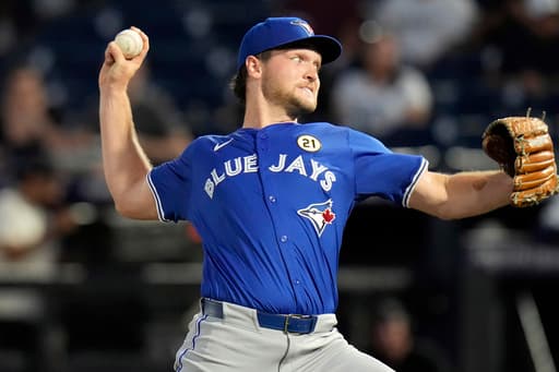 Yesavage strikes out 9 in impressive debut, Blue Jays beat Rays 2-1 in 11 innings, open 5-game lead