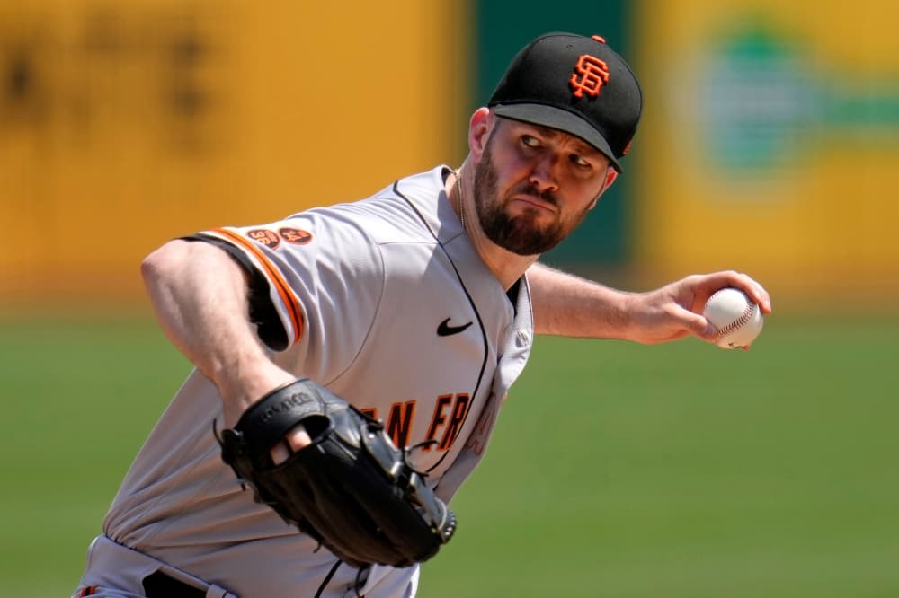 Athletics sign lefty Alex Wood, acquire righty Ross Stripling from Giants