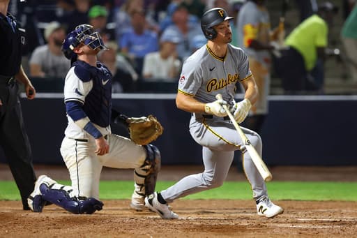 Bryan Reynolds is dealing with triceps soreness and limited to DH duties for Pirates