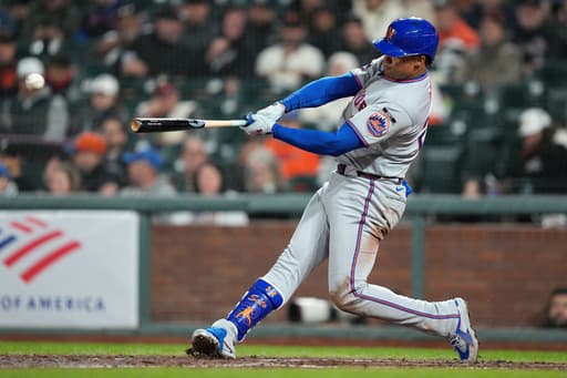 Mets slugger Juan Soto leaves game against Giants with right calf tightness; MRI set for Saturday