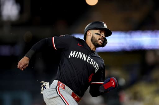 MLB trade deadline tracker: Astros reunite with Carlos Correa, Mets add outfielder Cedric Mullins