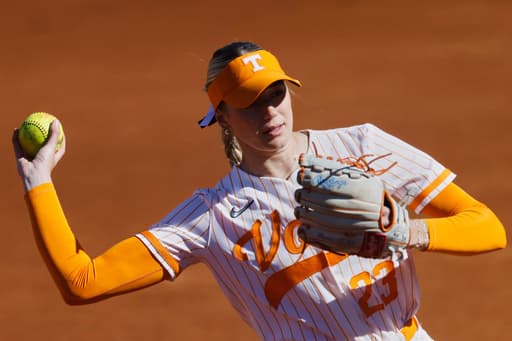 Oklahoma will face hard-throwing Karlyn Pickens in quest for 5th straight Women’s CWS title