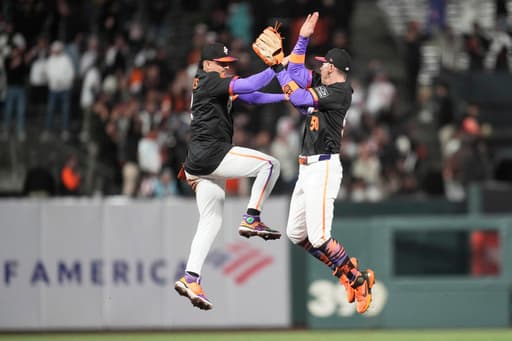 Koss hits grand slam for first homer in the majors as Giants beat Diamondbacks 10-6