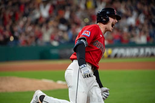 Kyle Manzardo’s 2-run HR helps Guardians beat Mariners 4-3 to tighten AL wild-card race