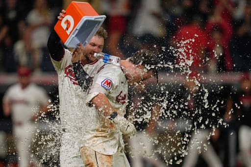 Bazzana hits 2-run homer in 9th to rally Guardians to 5-3 victory over Pirates