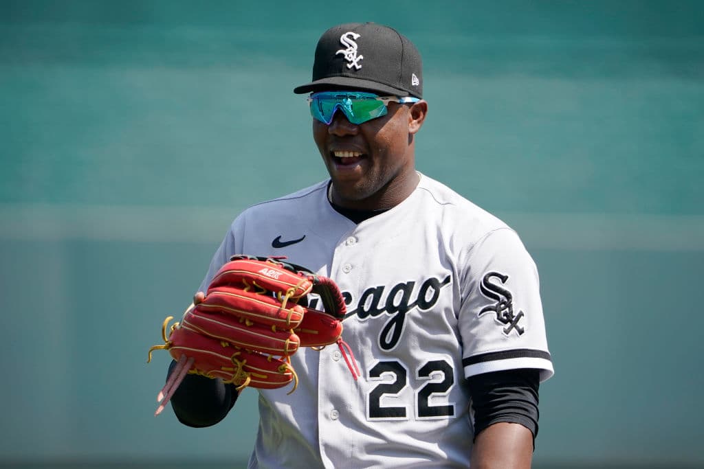 White Sox OF Oscar Colas Headed to LIDOM’s Toros del Este For the Winter