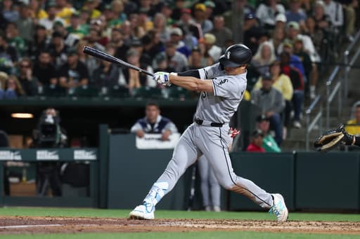 Murakami hits first career grand slam and the White Sox beat the Athletics 9-2