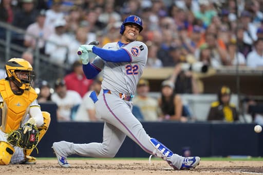 Juan Soto leaves game after fouling ball off his left foot