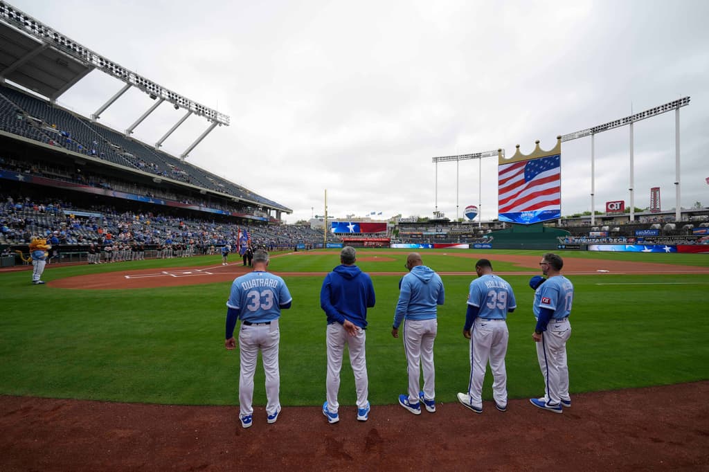 Kansas City city council approves $600 million commitment to build a new stadium for the Royals