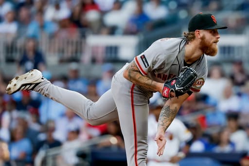 Arraez hits homer and drives in 4 as Whisenhunt and Giants beat Braves 7-5 to sweep doubleheader