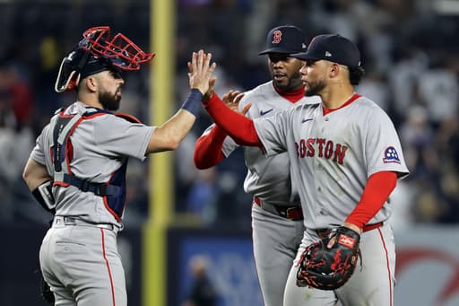 Contreras homers and drives in 3 to lead Red Sox to 5-3 win over Yankees