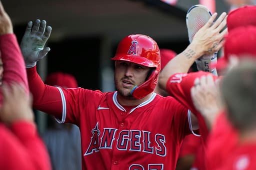 Taylor Ward homers and drives in 3 runs in the Angels’ 7-4 victory over the Tigers