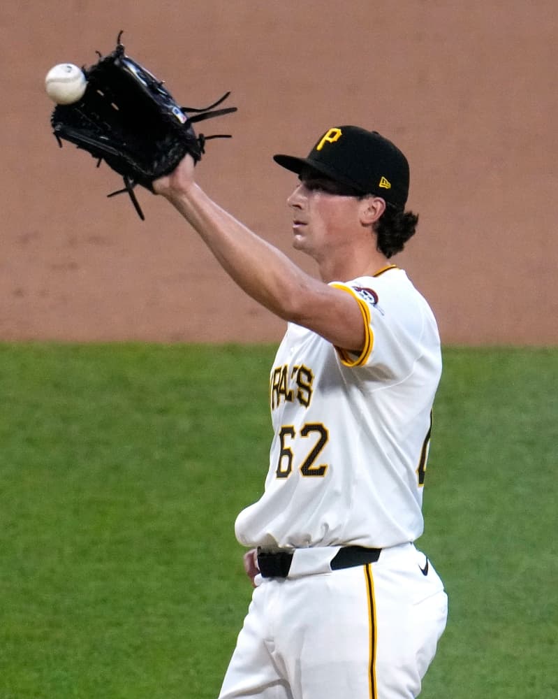 Cubs draw 6 bases-loaded walks in 5th vs. Pirates, most in 1 inning in 65 years