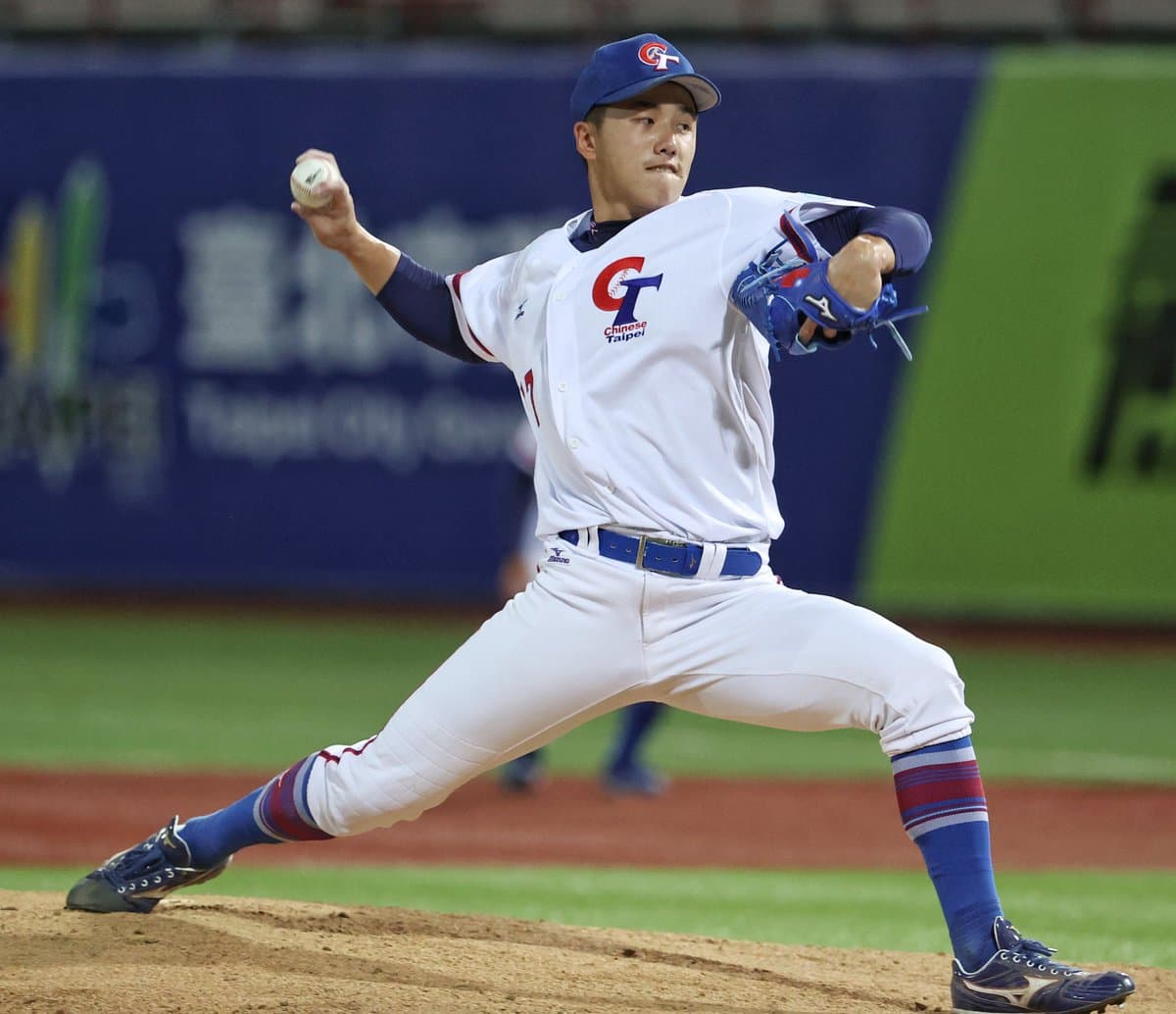 Taiwanese Pitcher Chen Mu-Heng Signs With Orix Buffaloes