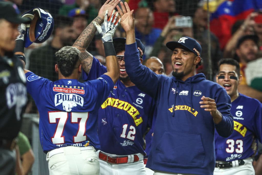 CBPC Pays Out $284K To Caribbean Series Teams; Champion Venezuela Gets $144K