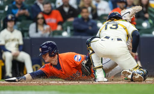Valdez and Peña help Astros trounce Brewers 9-1 to avoid a sweep