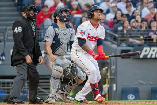 José Ramírez homers, drives in 4 runs for Guardians in 6-4 win over AL-leading Yankees