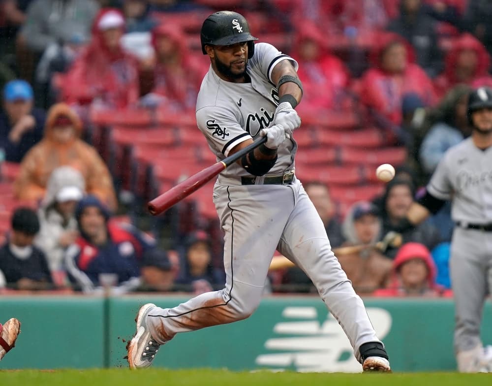 D-backs sign INF Elvis Andrus to minor league deal with invite to big league camp