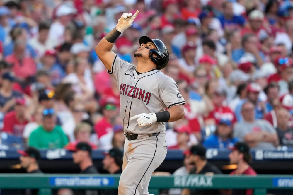 Diamondbacks catcher Gabriel Moreno on 10-day injured list with sprained left thumb