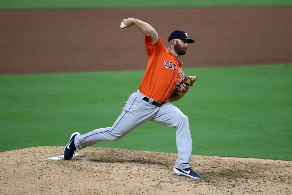 NPB: Former Astro Sneed Throws CG SO For Yakult Swallows, First By Foreigner Since 2012