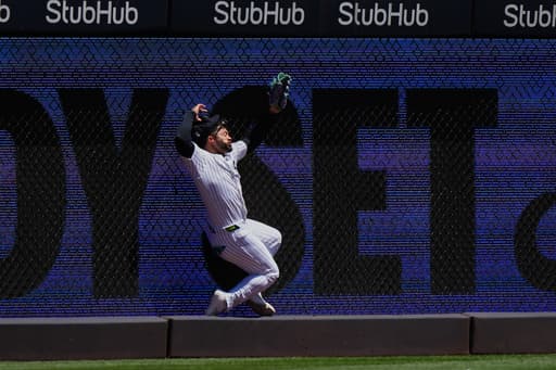 Yankees’ Giancarlo Stanton takes a key recovery step, running outside as club awaits his return