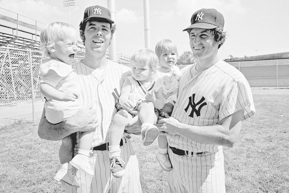 Fritz Peterson, Yankees pitcher who traded wives with teammate Mike Kekich, dies at age 81