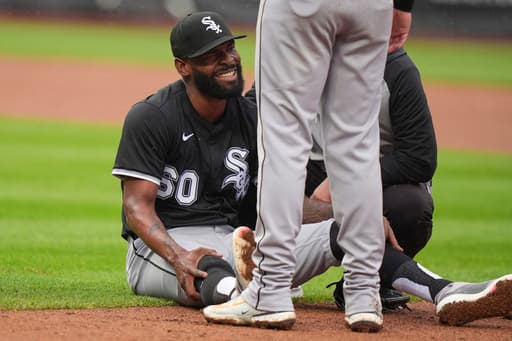 Cleveland Guardians place outfielder Lane Thomas on 10-day injured list