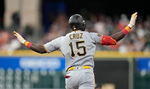 Cruz and Lowe hit 3-run homers as the Pirates beat the Astros 10-6