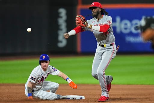 Reds rout Mets, who fall 11 under .500 again