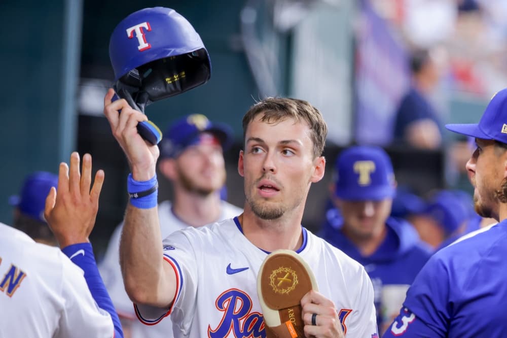 Back injury robs Evan Carter of chance to follow up on remarkable debut with Rangers