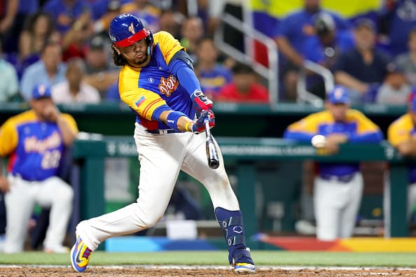 Eugenio Suarez Wins Venezuela’s Home Run Derby
