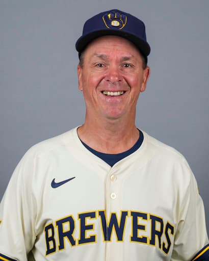 Brewers hitting coach Al LeBoeuf returns to team after cancer surgery
