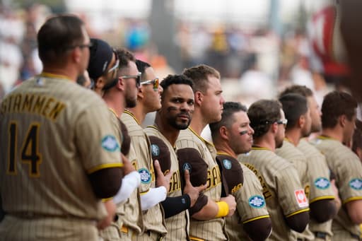 Padres announce agreement to sell team to investor group led by Kwanza Jones and José E. Feliciano