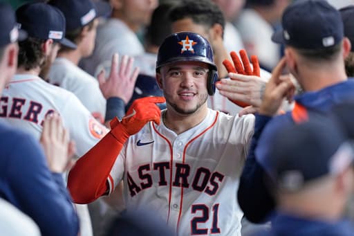 Rookie Cam Smith hits walkoff single to give Astros a thrilling 3-2 win over Twins