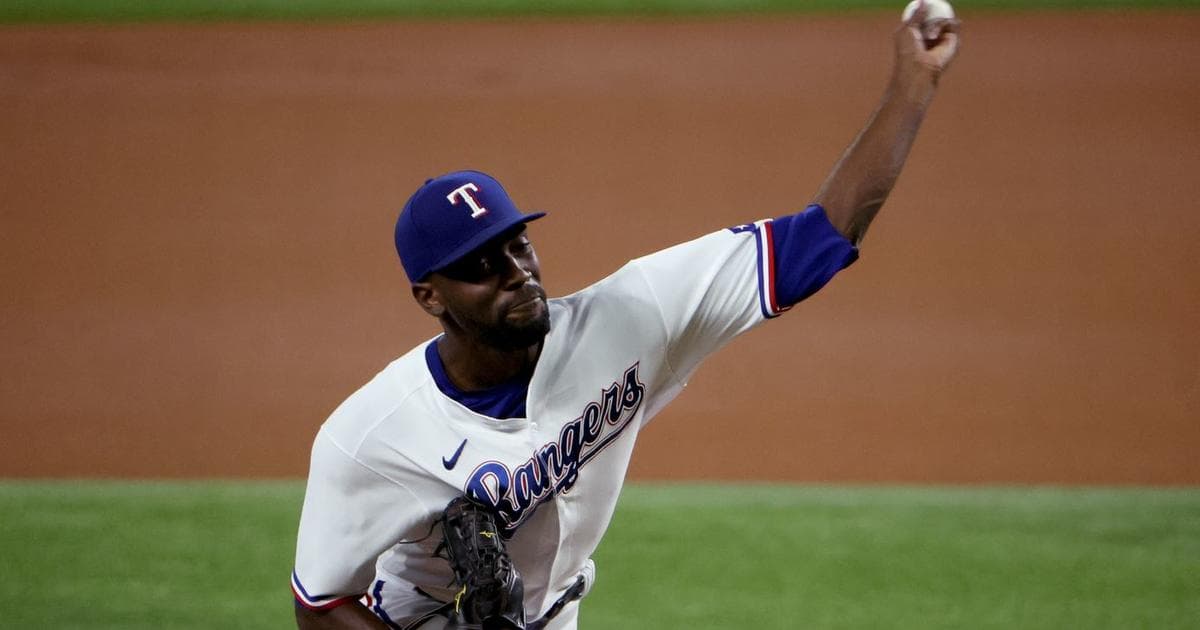 Hiroshima Carp Sign Elehuris Montero, Re-Sign Taylor Hearn