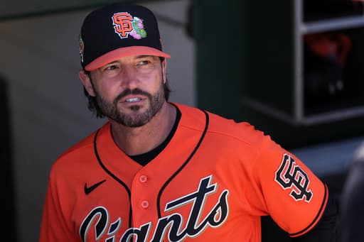 Giants’ Tony Vitello is attacking his college-to-pro transition with high energy, help from others