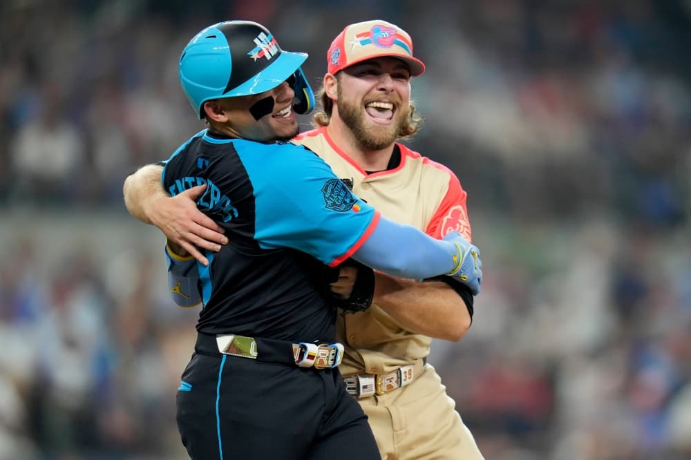 Corbin Burnes has whirlwind All-Star experience after checking in on newborn twins