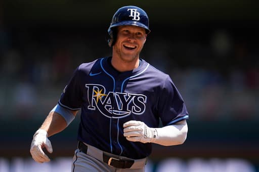 Yandy Díaz’s RBI double starts 3-run 10th for Rays in 7-5 win over Twins