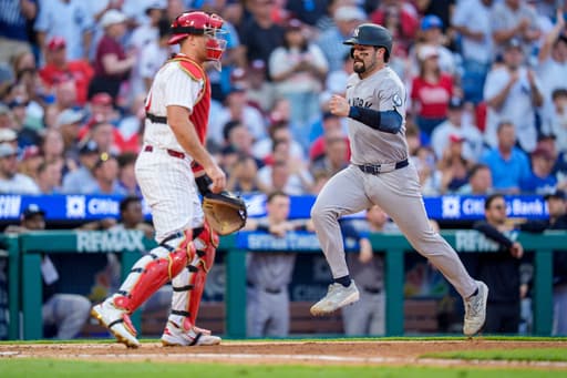 Yankees outfielder Cody Bellinger to miss 4 to 6 weeks with a Grade 2 hamstring strain