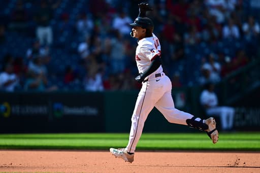 Naylor’s home run propels Guardians to 3-2 victory over White Sox and series sweep