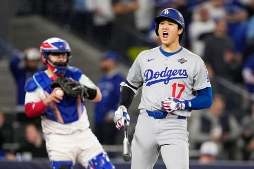 Sports betting roundup: Game 7 of the World Series surrounded by a big football weekend