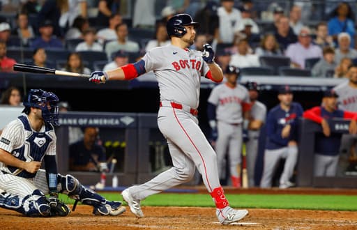 Red Sox place Nathaniel Lowe on paternity list and activate Rob Refsnyder