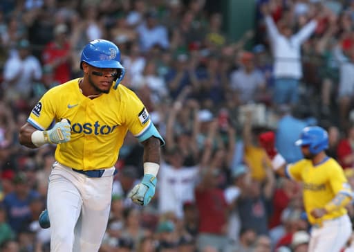 Rafaela’s clutch single sends the Red Sox to a 6-3 victory over the Rangers