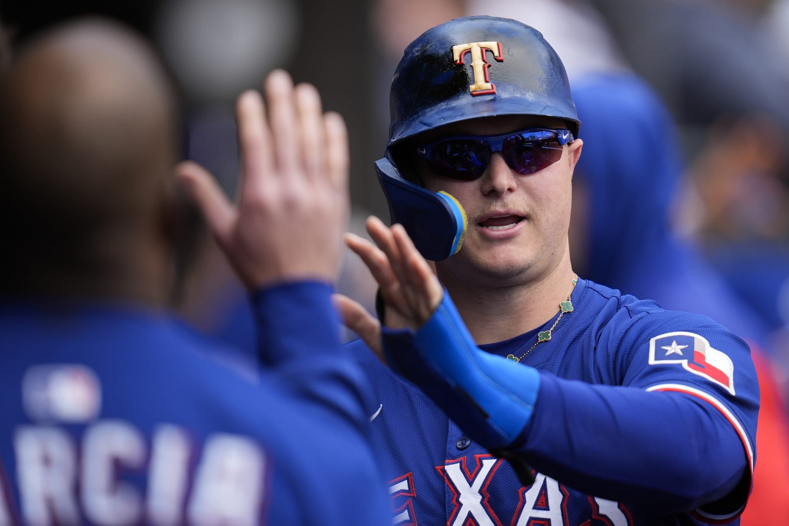 Texas Rangers Place Joc Pederson on IL, Select Alejandro Osuna