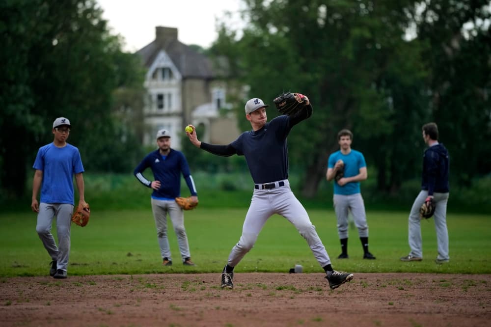 In the UK’s top baseball league, crowds are small, babysitters are key and the Mets are a dynasty